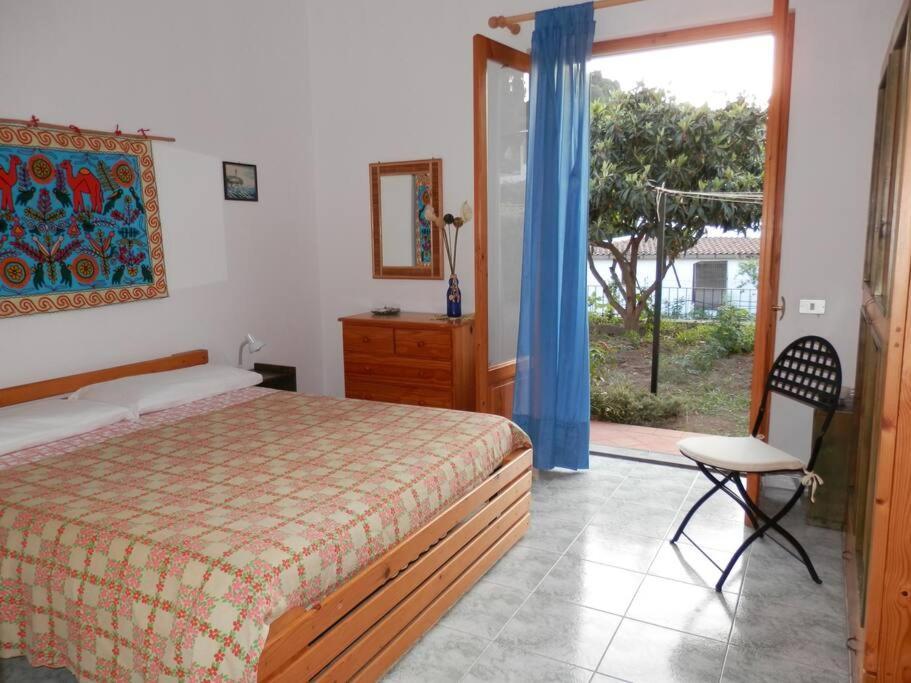 Casa Catalogna , Vicino Al Centro Storico. Villa Lipari  Exterior photo